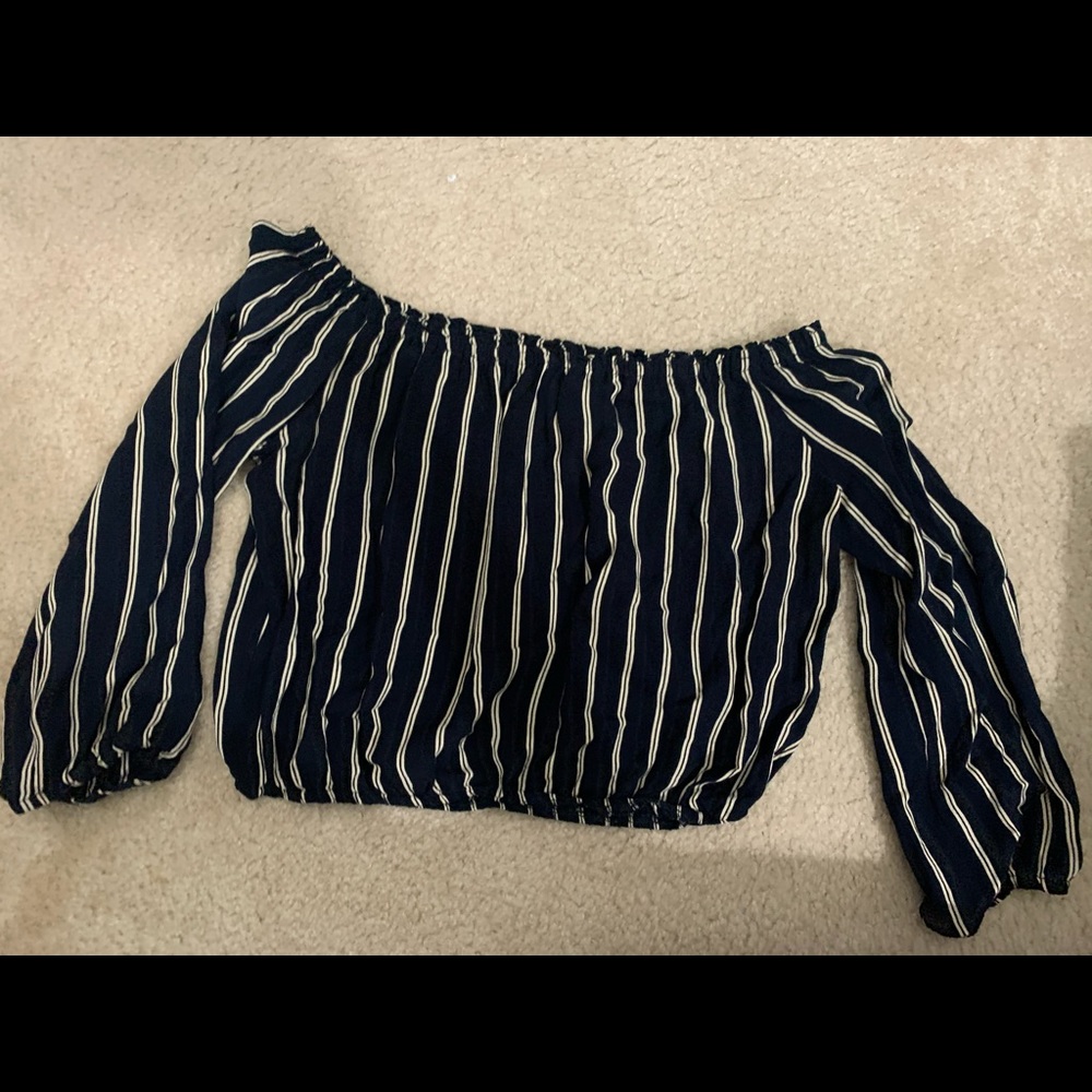 Brandy Melville Crop Top